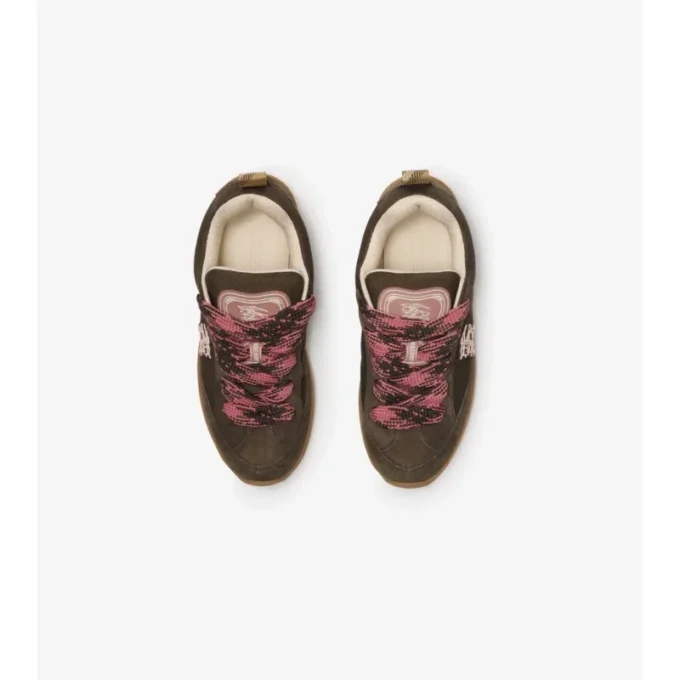 Arc-sneakers i mocka och mesh Arc-sneakers i mocka och mesh