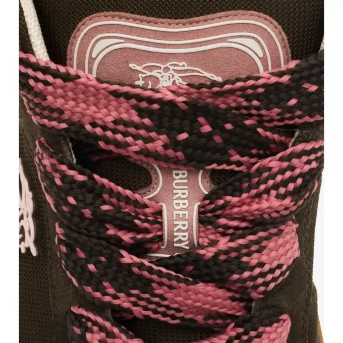 Arc-sneakers i mocka och mesh Arc-sneakers i mocka och mesh