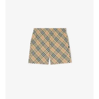 Badshorts med rutmönster