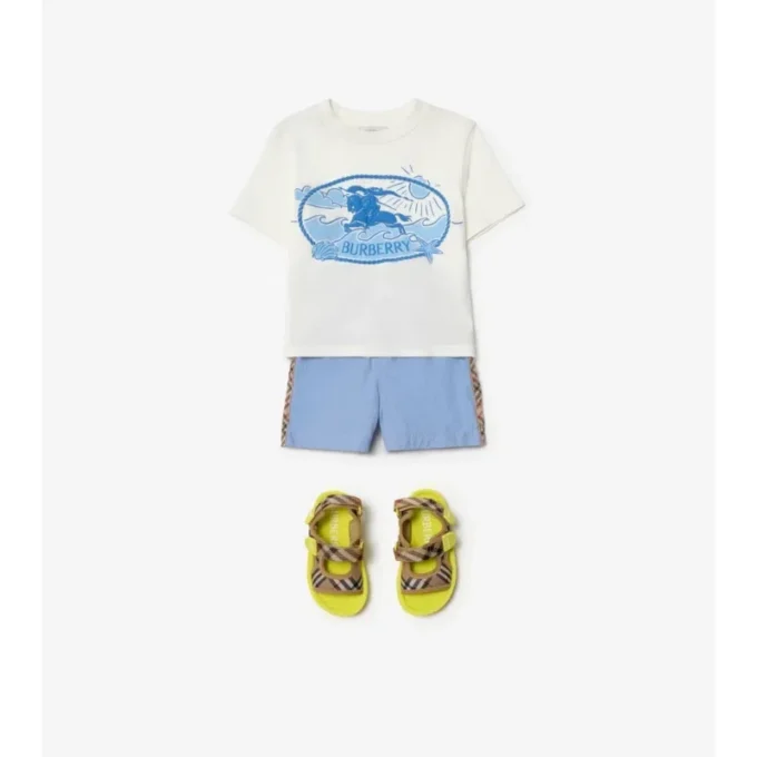 Badshorts med rutmönster Badshorts med rutmönster