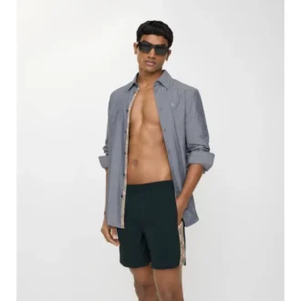 Badshorts med rutmönster