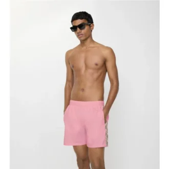 Badshorts med rutmönster