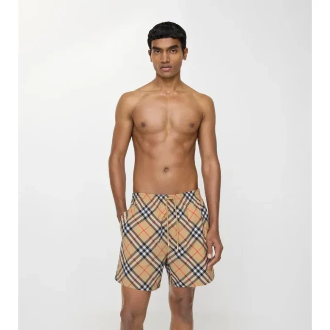 Badshorts med rutmönster Badshorts med rutmönster