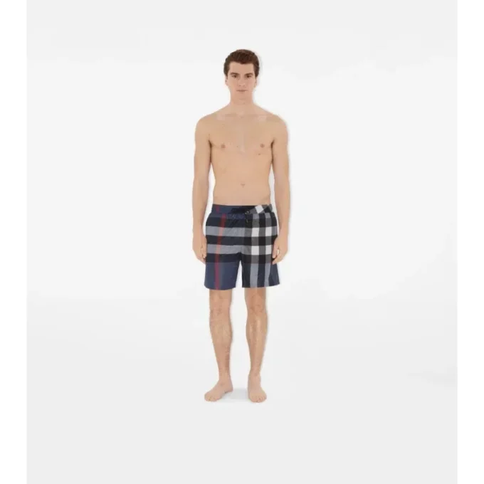 Badshorts med rutmönster Badshorts med rutmönster