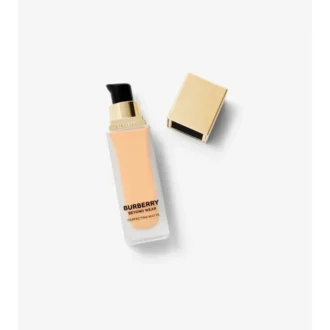 Beyond Wear Perfecting Matte Foundation – 30 Light Warm