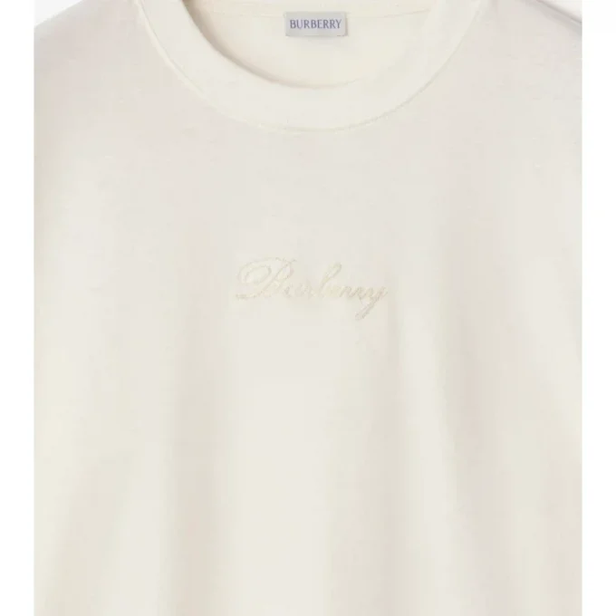 Bomullst-shirt med kursivt logotypmönster Bomullst-shirt med kursivt logotypmönster