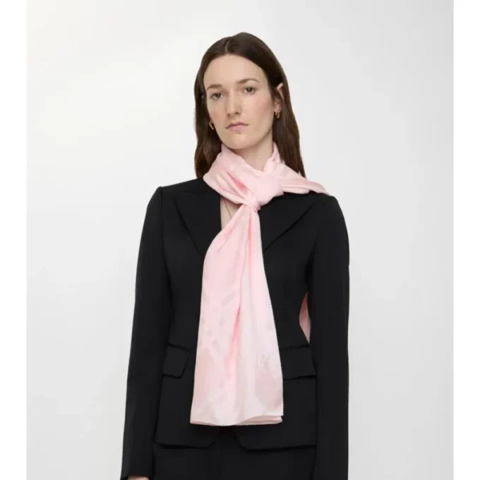 Bred rutig silkescarf Bred rutig silkescarf