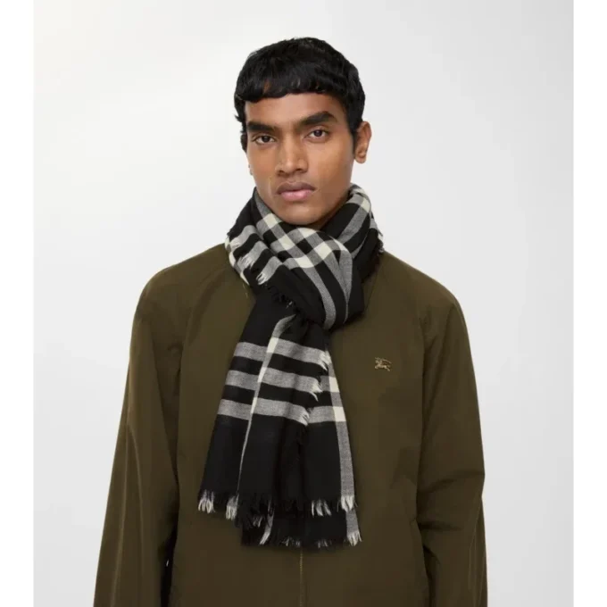 Bred rutig ullscarf Bred rutig ullscarf