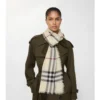 Bred rutig ullscarf Bred rutig ullscarf