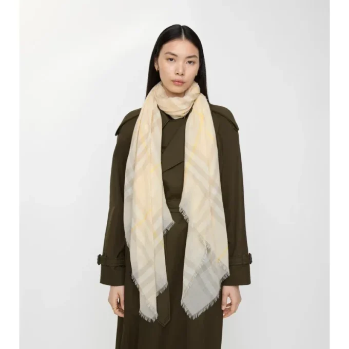 Bred rutig ullscarf Bred rutig ullscarf