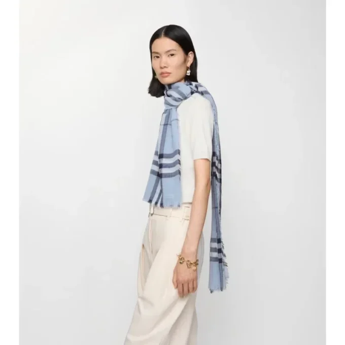Bred rutig ullscarf Bred rutig ullscarf