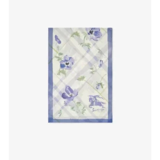 Bred silkescarf med akvarellmönster