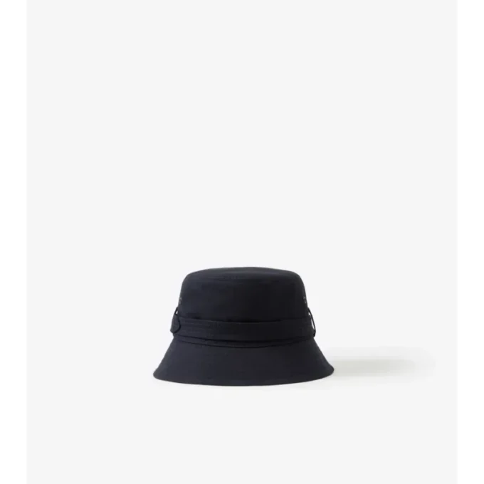 Bucket hat i Gabardine med bälte Bucket hat i Gabardine med bälte