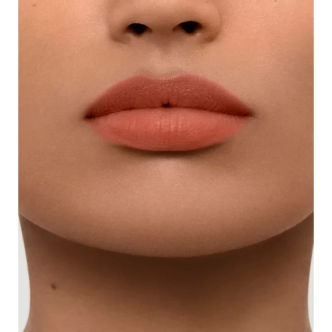 Burberry Brit Matte Lip Veil – English Oak No. 652
