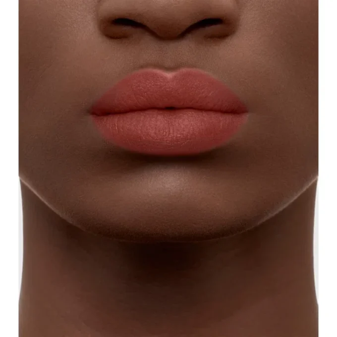 Burberry Brit Matte Lip Veil – Red Brick No.656 Burberry Brit Matte Lip Veil – Red Brick No.656