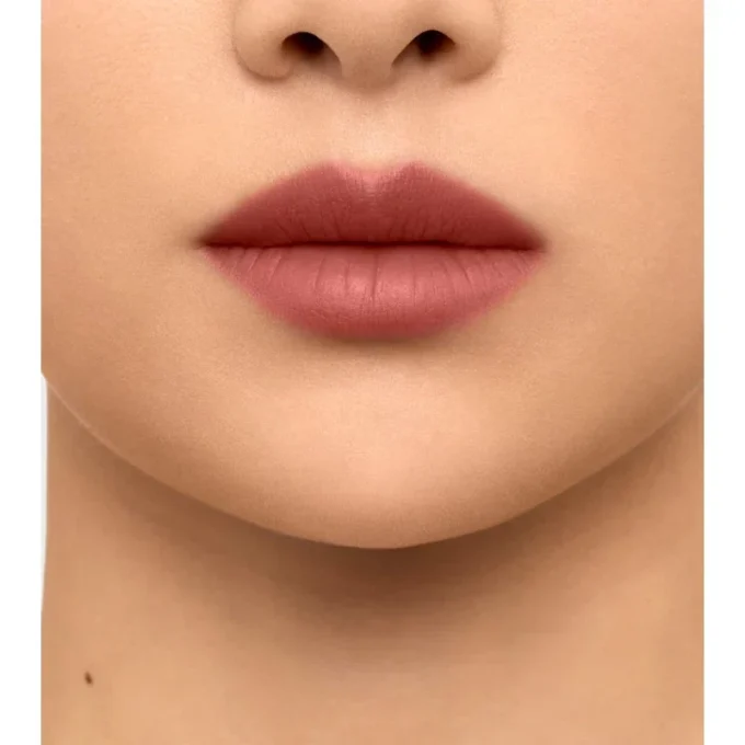 Burberry Brit Matte Lip Veil – Red Brick No.656 Burberry Brit Matte Lip Veil – Red Brick No.656