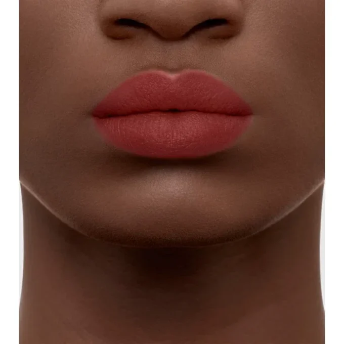 Burberry Brit Matte Lip Veil – Russet No.93 Burberry Brit Matte Lip Veil – Russet No.93