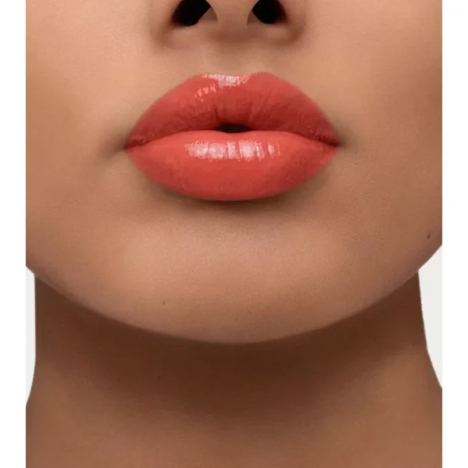 Burberry Brit Shine Lipstick – Heritage Honey No.604 Burberry Brit Shine Lipstick – Heritage Honey No.604