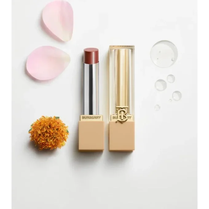 Burberry Brit Shine Lipstick – Bitter Orange No.616 Burberry Brit Shine Lipstick – Bitter Orange No.616