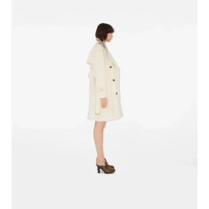 Castleford-Trench Coat i mellanglängd med rutmönstrad krage Castleford-Trench Coat i mellanglängd med rutmönstrad krage
