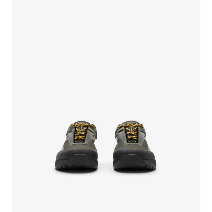 Check- och mesh-Sneakers från Discover Check- och mesh-Sneakers från Discover