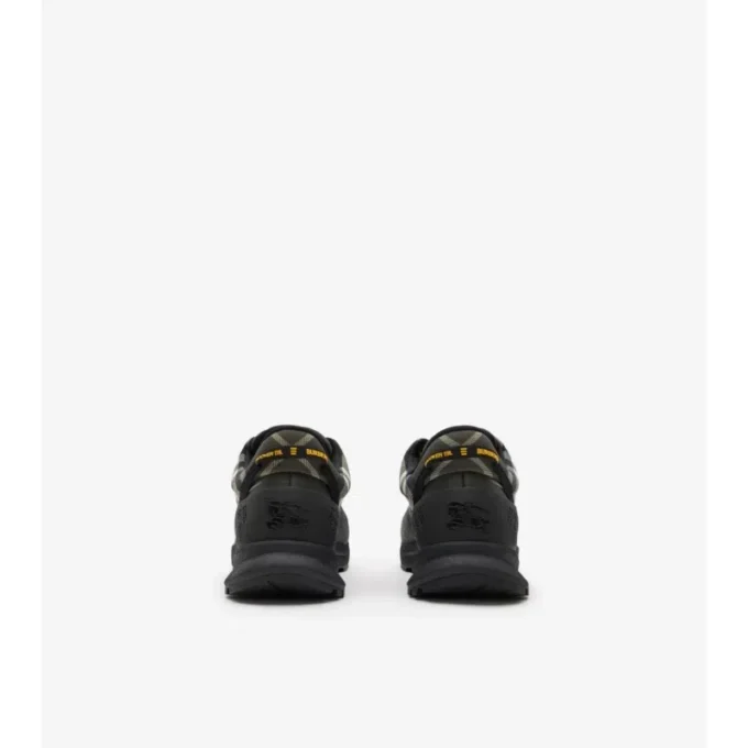 Check- och mesh-Sneakers från Discover Check- och mesh-Sneakers från Discover