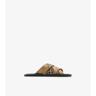 Check Pavilion-sandaler 