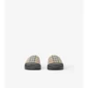 Check-sandaler Check-sandaler