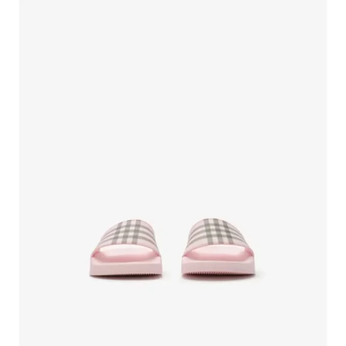 Check-sandaler
