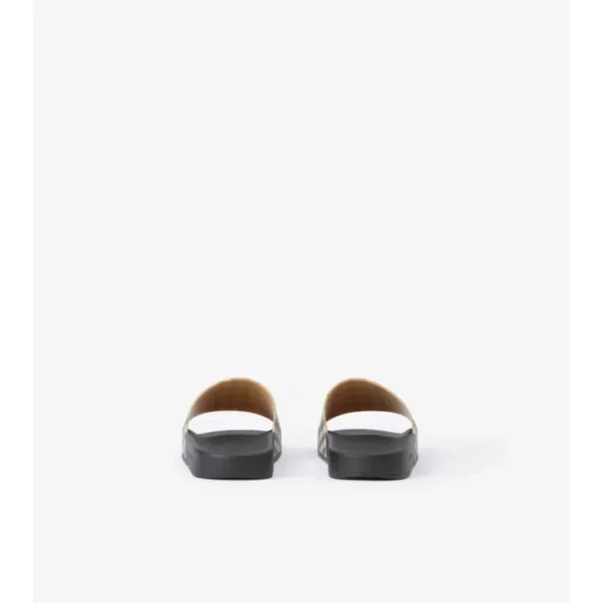 Check-sandaler Check-sandaler