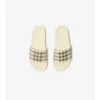 Check-sandaler Check-sandaler