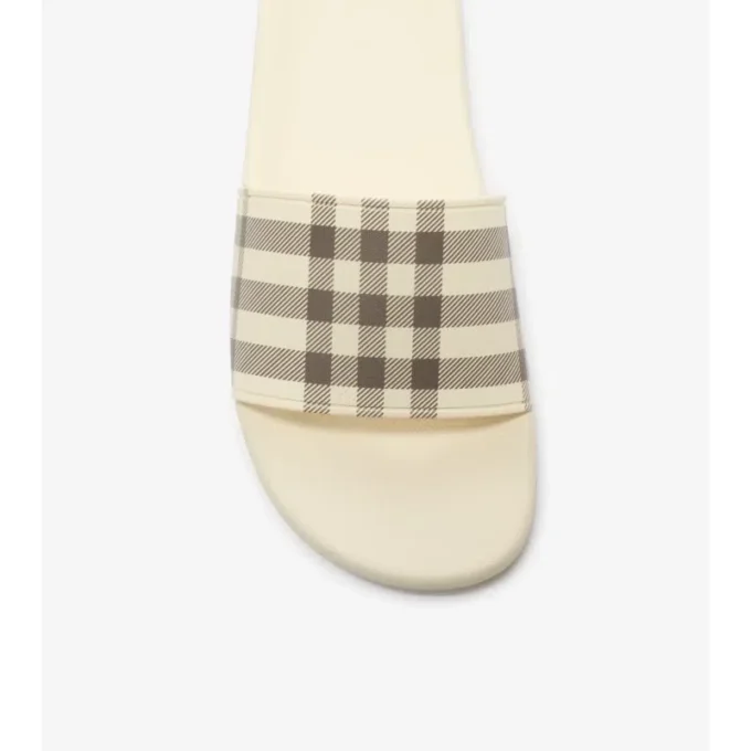 Check-sandaler Check-sandaler