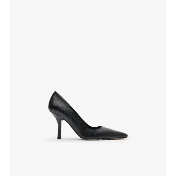 Dame-pumps i rutigt läder Dame-pumps i rutigt läder