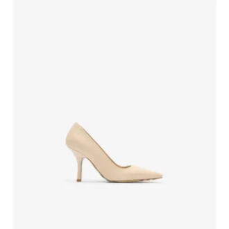 Dame-pumps i rutigt läder