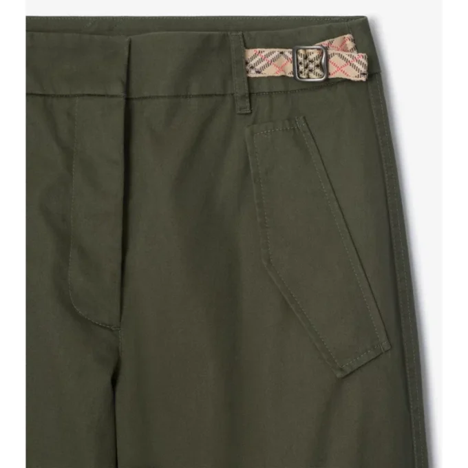 Gabardine-cargobyxor med rutmönster Gabardine-cargobyxor med rutmönster
