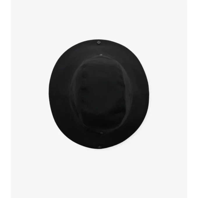 Gabardine-hatt med rutmönster