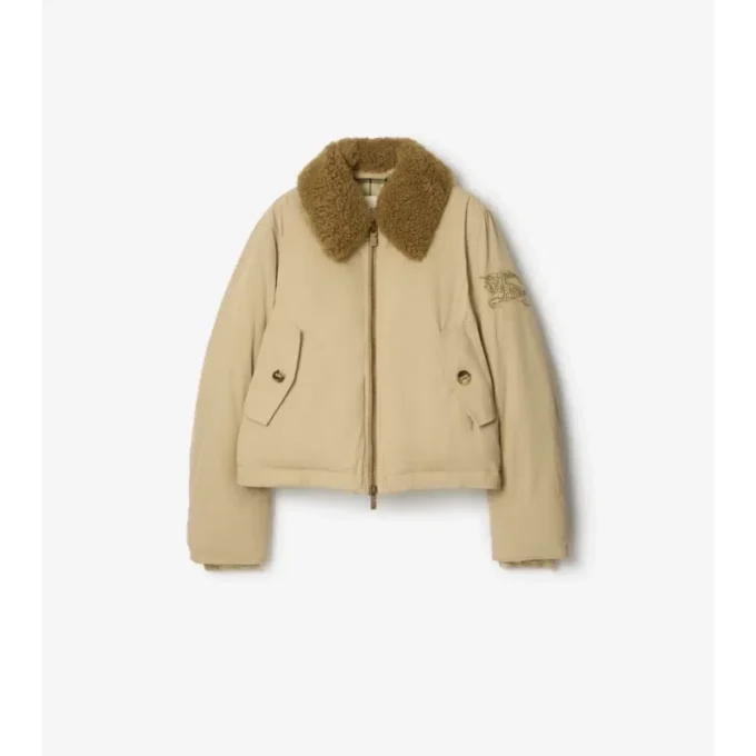 Gabardinejacka med shearlingkrage Gabardinejacka med shearlingkrage