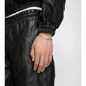 Graverat rutmönstrat armband 