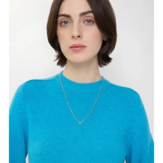 Halsband med charm och fin kedja Halsband med charm och fin kedja