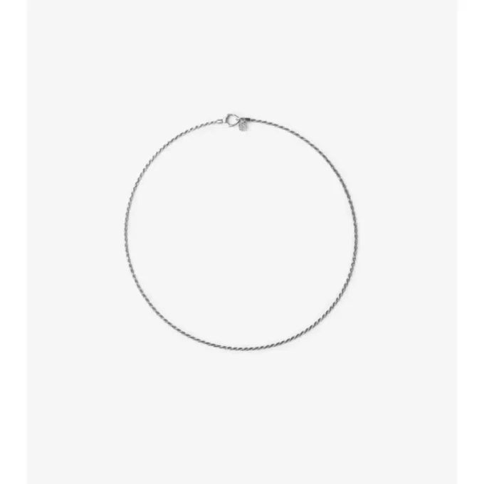 Halsband med sköldlås Halsband med sköldlås
