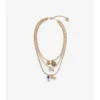 Halsband med tre lager och berlocker Halsband med tre lager och berlocker