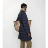 Halvlang pufferjacka i nylon med huva Halvlang pufferjacka i nylon med huva