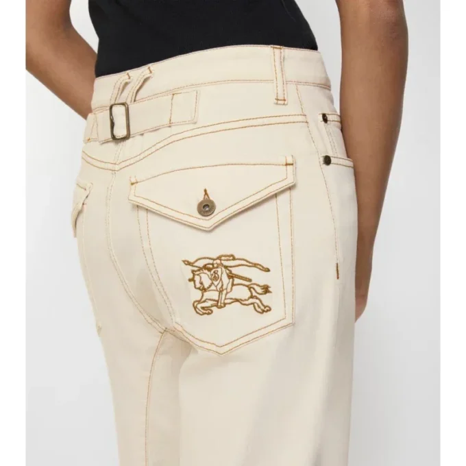 Högmidjade bootcut-jeans Högmidjade bootcut-jeans