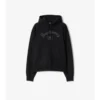 Hoodie i bomull med gotisk logotyp Hoodie i bomull med gotisk logotyp