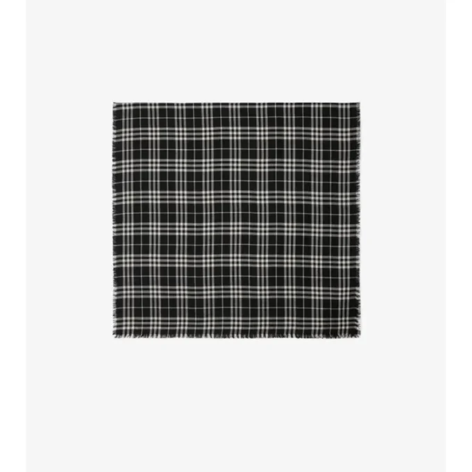 Kashmir- och silkescarf med rutmönster Kashmir- och silkescarf med rutmönster
