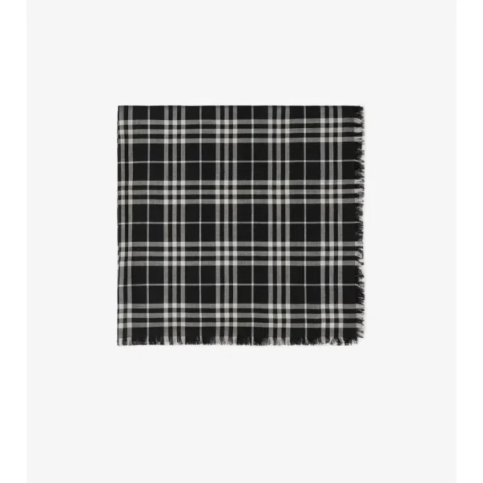 Kashmir- och silkescarf med rutmönster Kashmir- och silkescarf med rutmönster