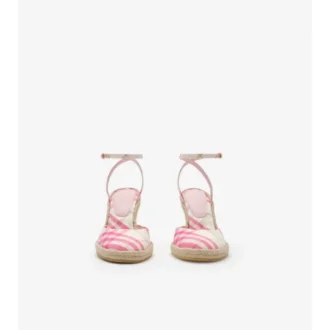 Kolla in Mews espadriller Pumps