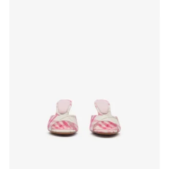 Kolla in Mews höga Sandaler 