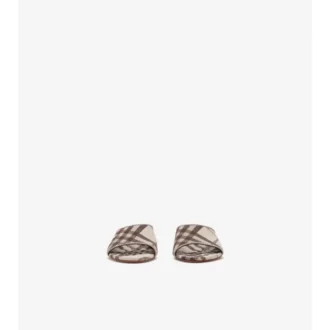 Kolla in Sloane-mules 