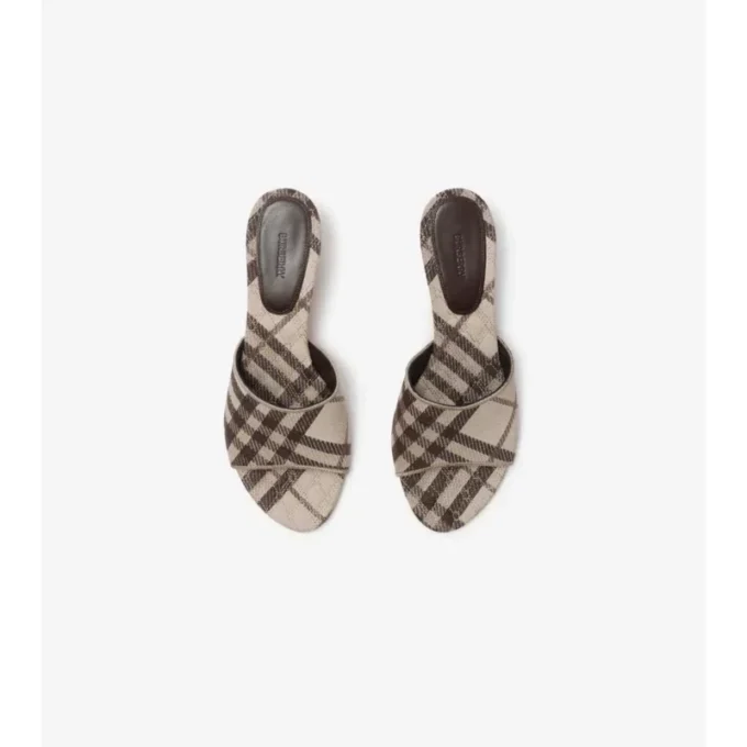 Kolla in Sloane-mules Kolla in Sloane-mules